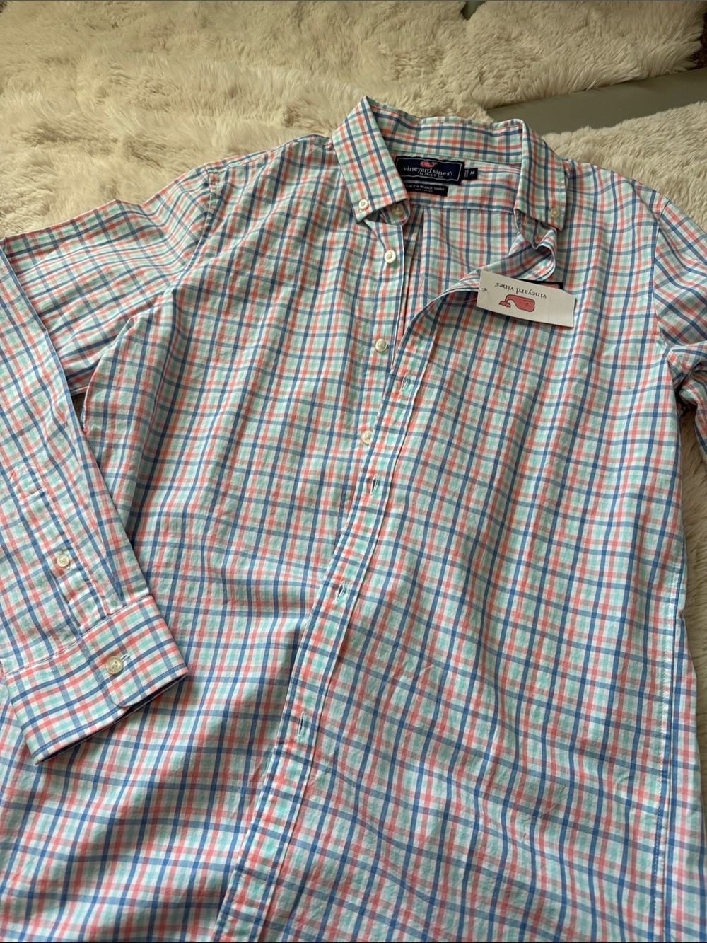 Vineyard Vines Men's Plaid Button-Down Shirt in Blue and Pink